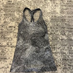 Lululemon tank top